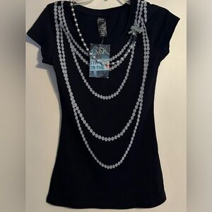 Chic Black Short Sleeve Top with Silver Accents Necklace size Small